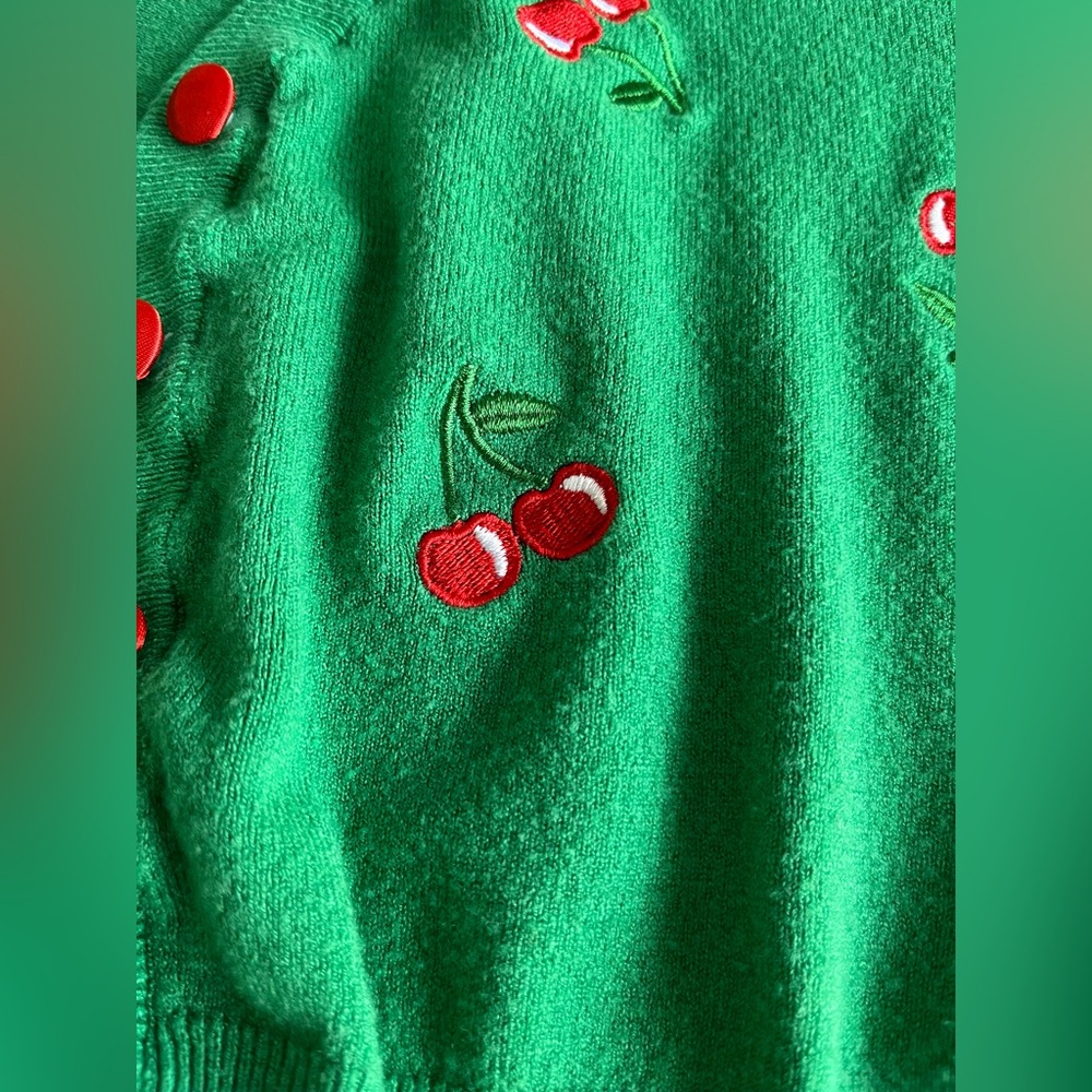 Green Belle Poque Retro Cherry Button Up Cropped Cardigan - Picture 11 of 13